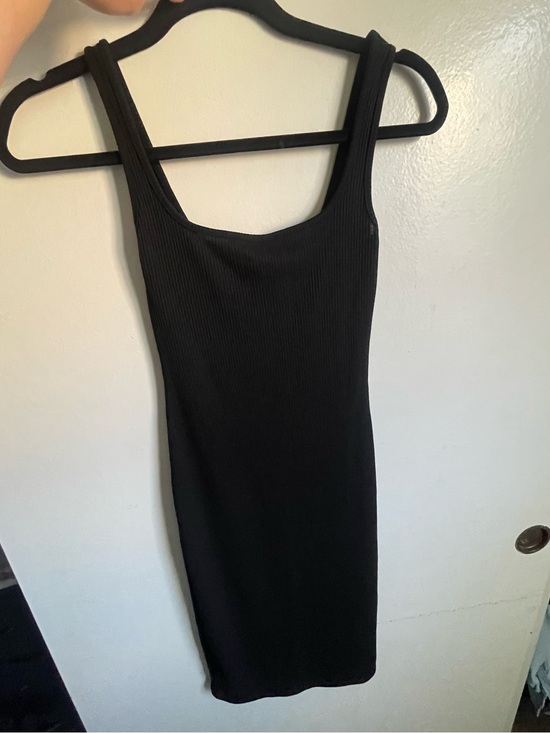 Topshop Dresses & Skirts - Topshop Black Ribbed Tank Midi Dress